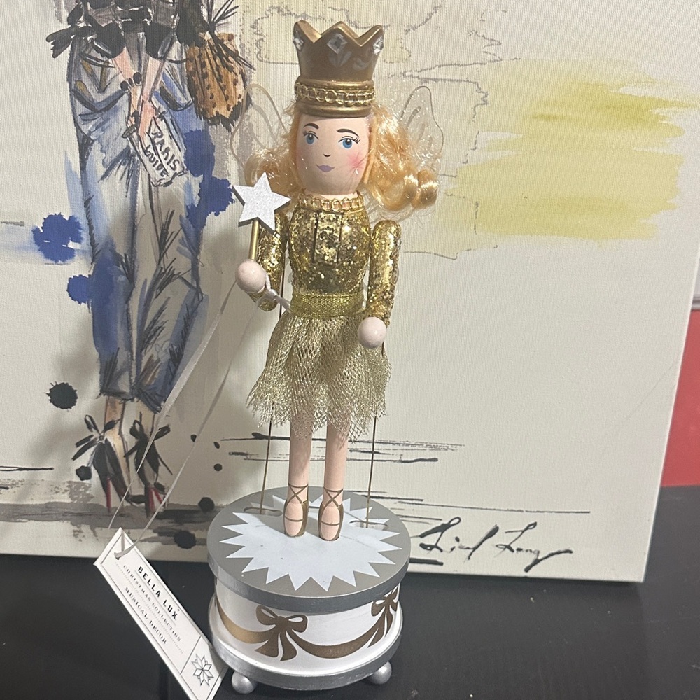 Bella Luxx ballerina nutcracker music box